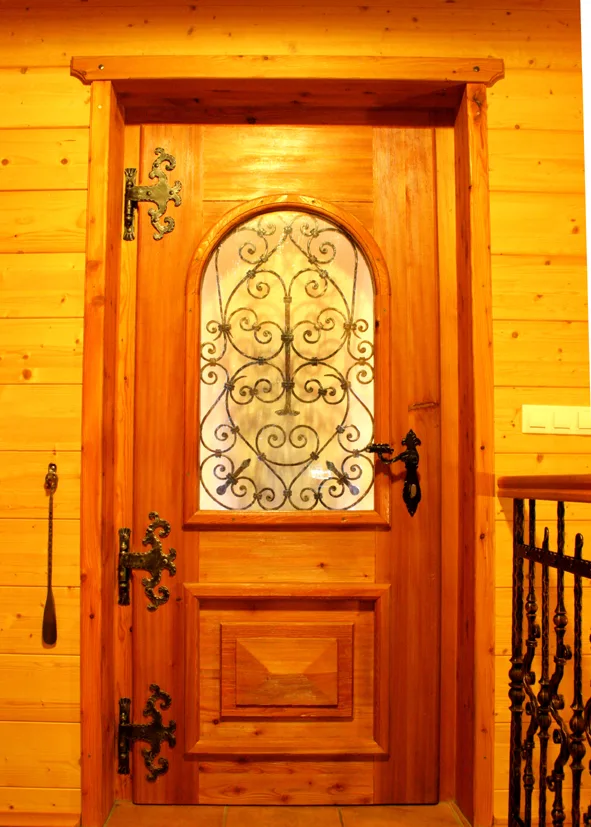 Kovano okovje Premium