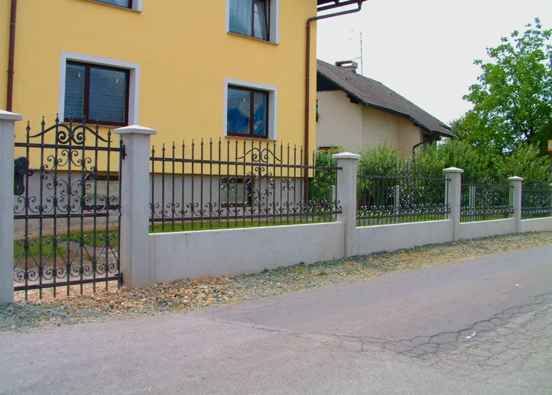 Kovana ograja Žirovnica